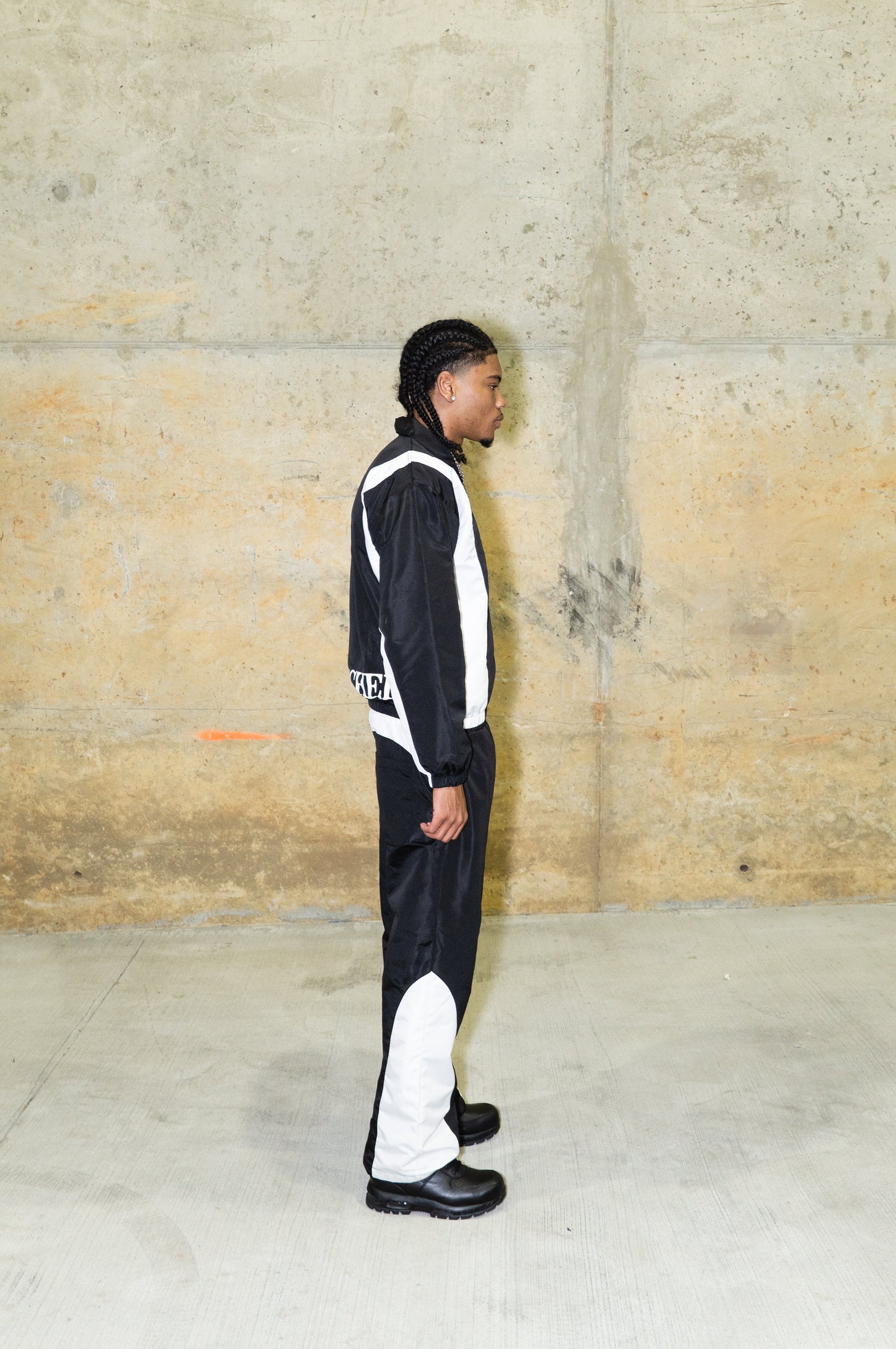 UV Tracksuit - Black